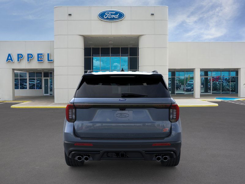 2025 Ford Explorer ST photo 2