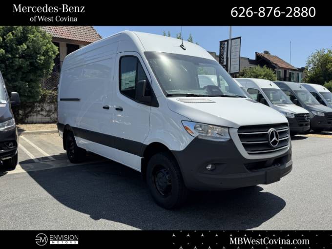 2025 Mercedes-Benz Sprinter Cargo Van Cargo 144 WB