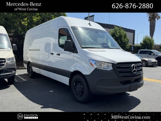 2025 Mercedes-Benz Sprinter Cargo Van Cargo 170 WB