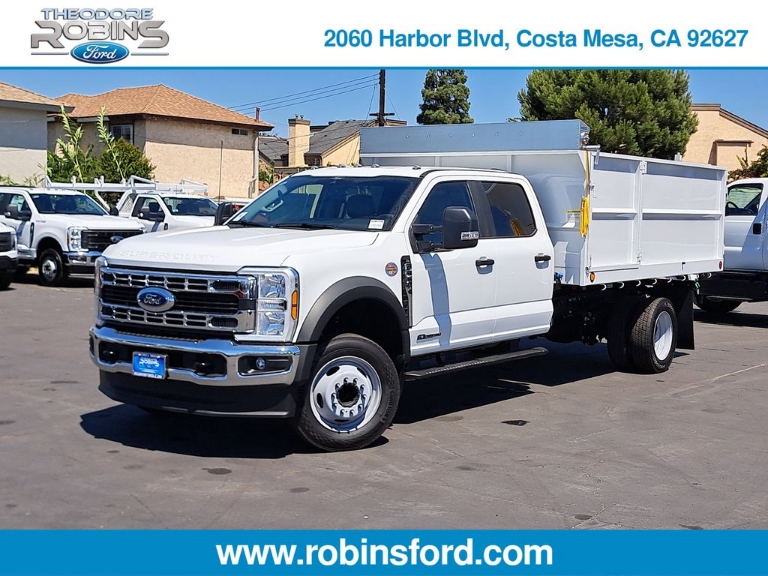 2025 Ford F-550SD XL