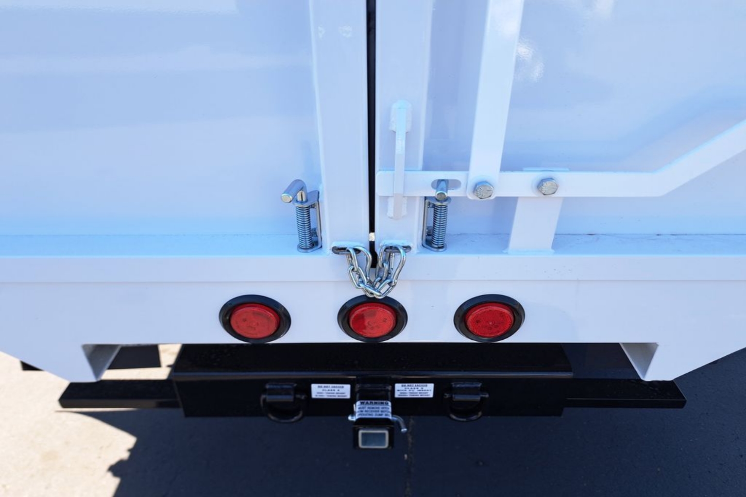 2025 Ford F-550 Super Duty Chassis Cab XL - Photo 7