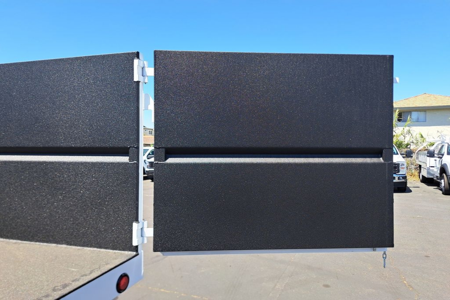 2025 Ford F-550 Super Duty Chassis Cab XL - Photo 9