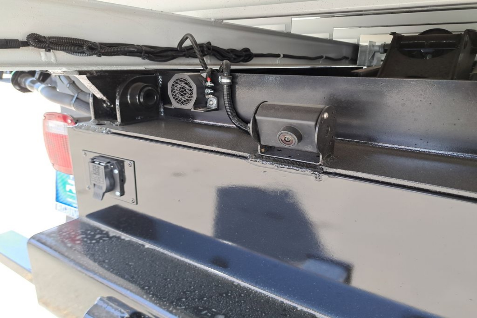 2025 Ford F-550 Super Duty Chassis Cab XL - Photo 11