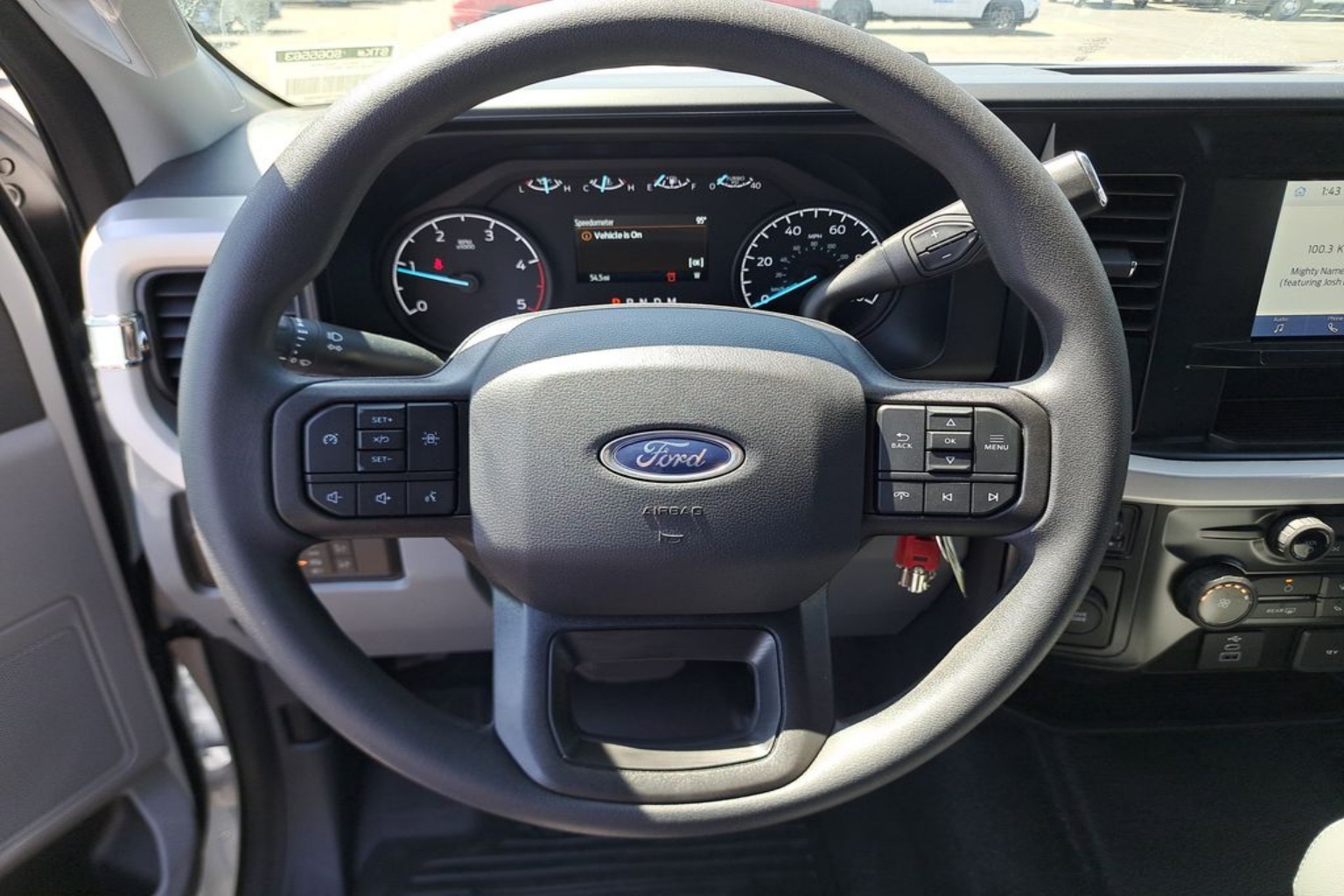 2025 Ford F-550 Super Duty Chassis Cab XL - Photo 30