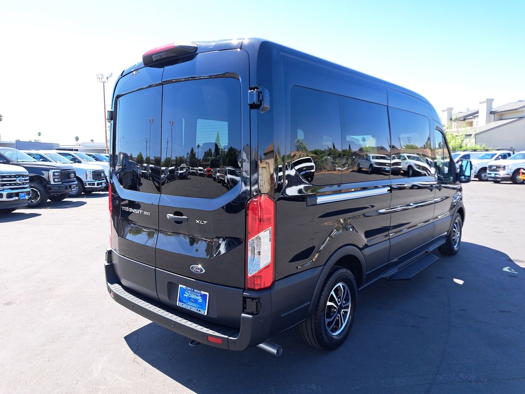 2025 Ford Transit photo 4