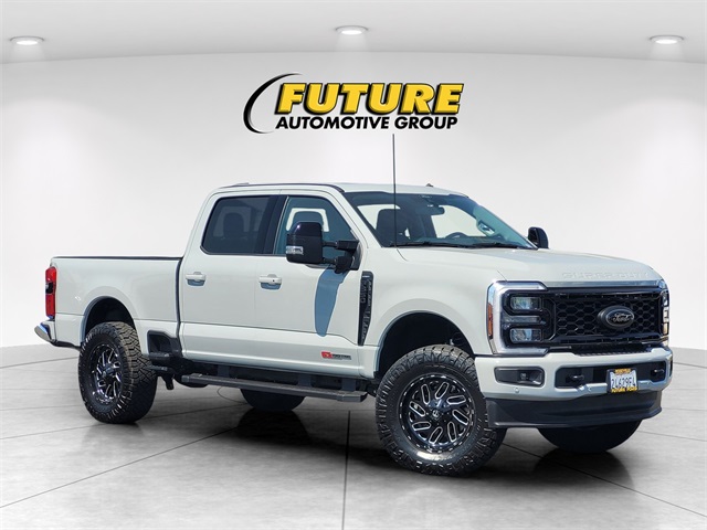 2025 Ford F-350SD LARIAT