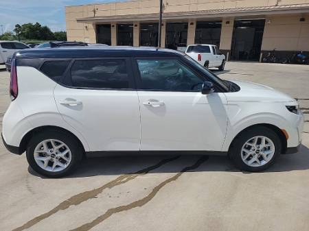 2024 Kia Soul S