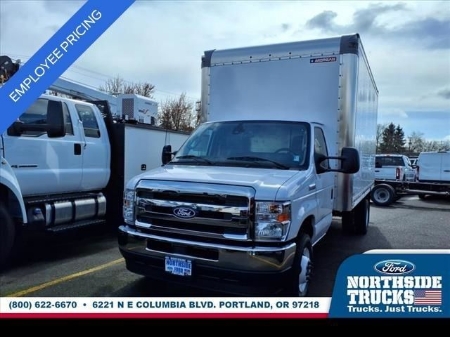 2026 Ford E-450SD Base