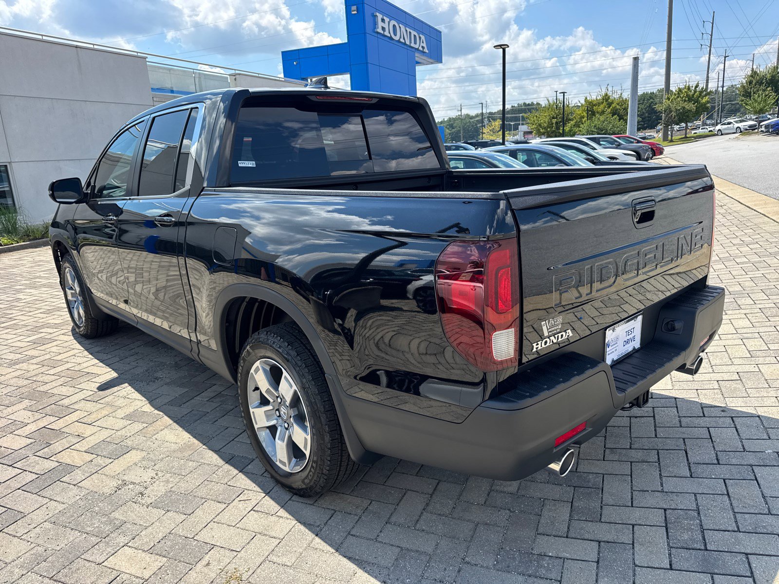 2025 Honda Ridgeline RTL photo 2