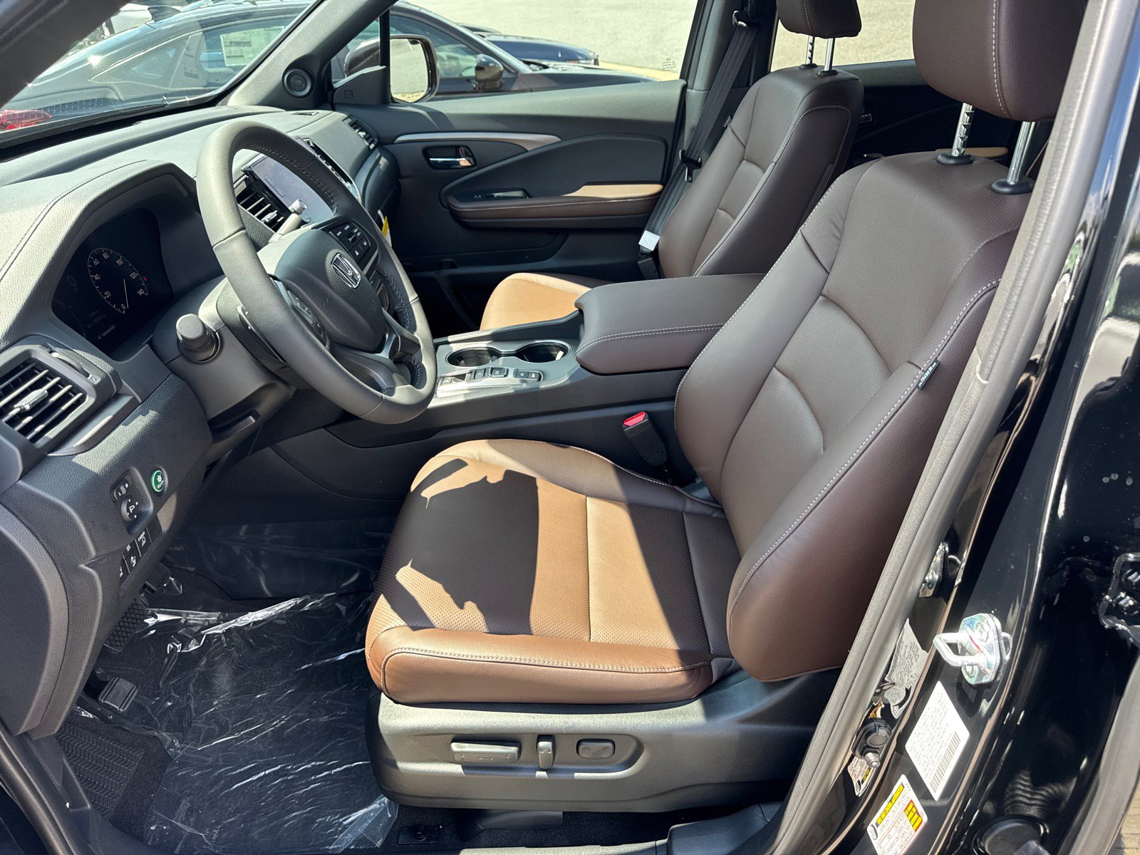 2025 Honda Ridgeline RTL photo 6
