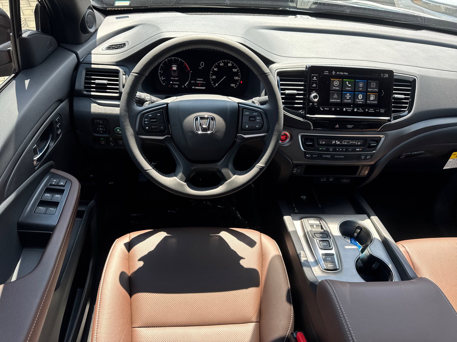 2025 Honda Ridgeline RTL photo 12
