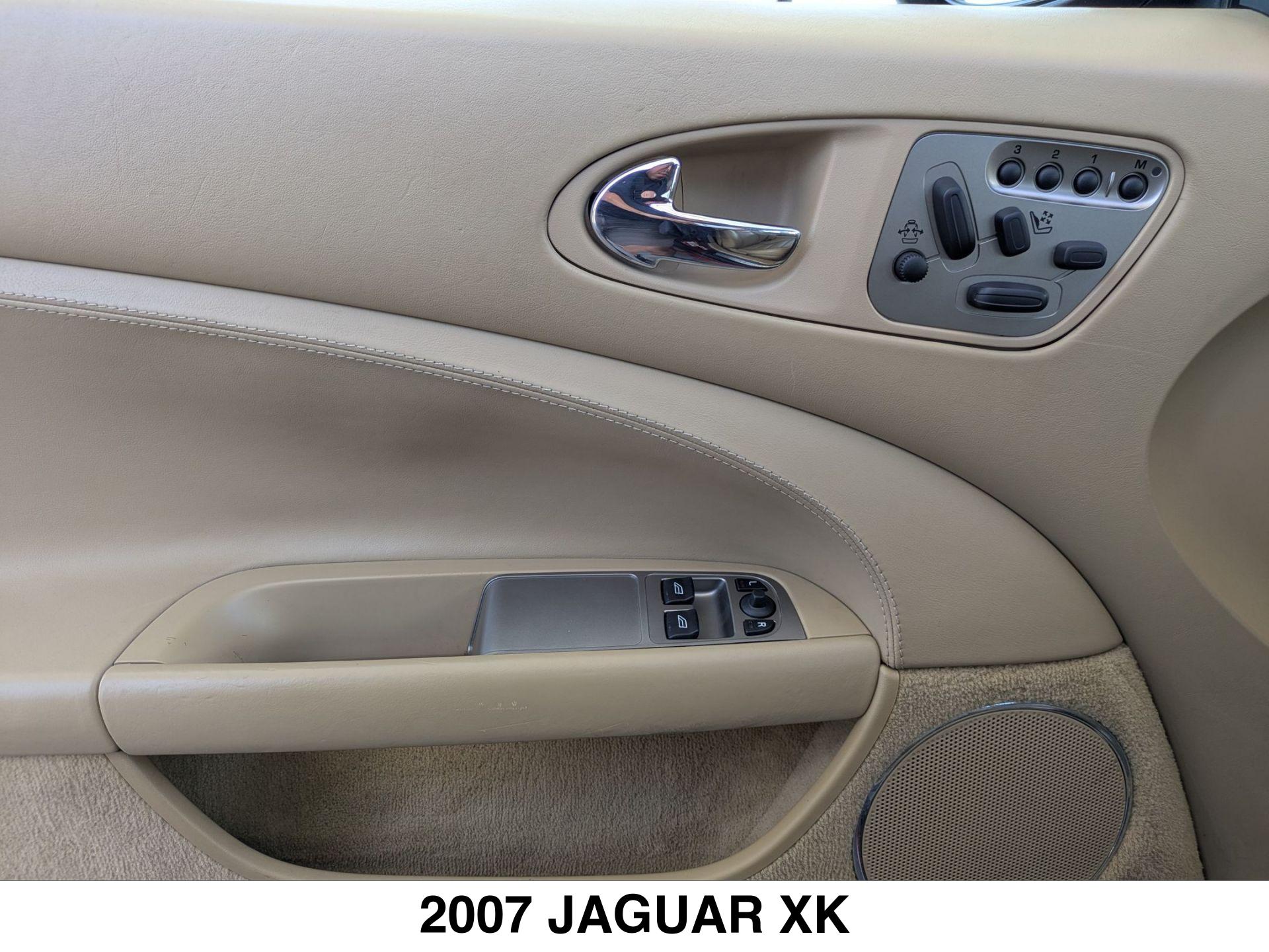 2007 Jaguar XK Convertible photo 10