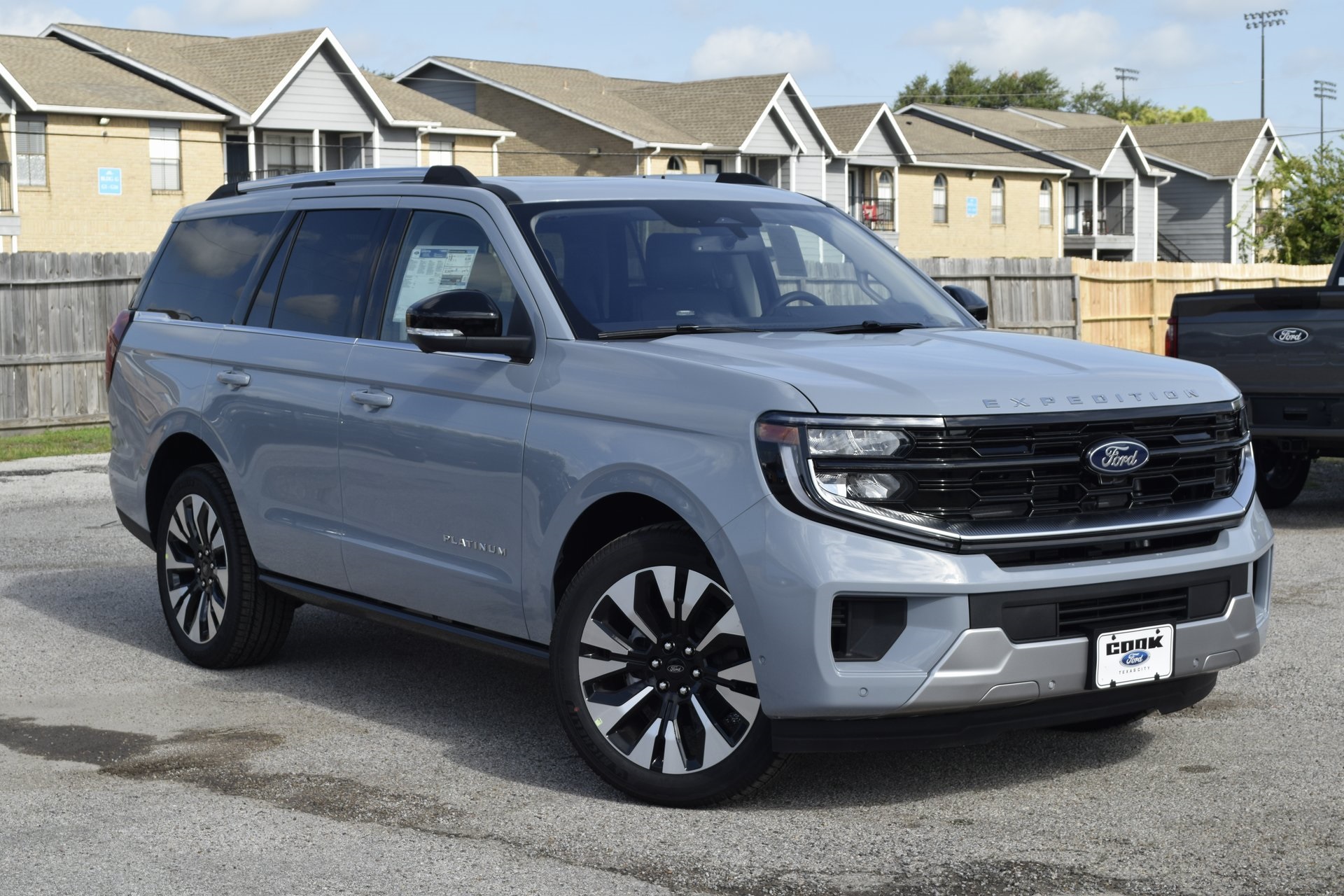 2025 Ford Expedition Platinum photo 28