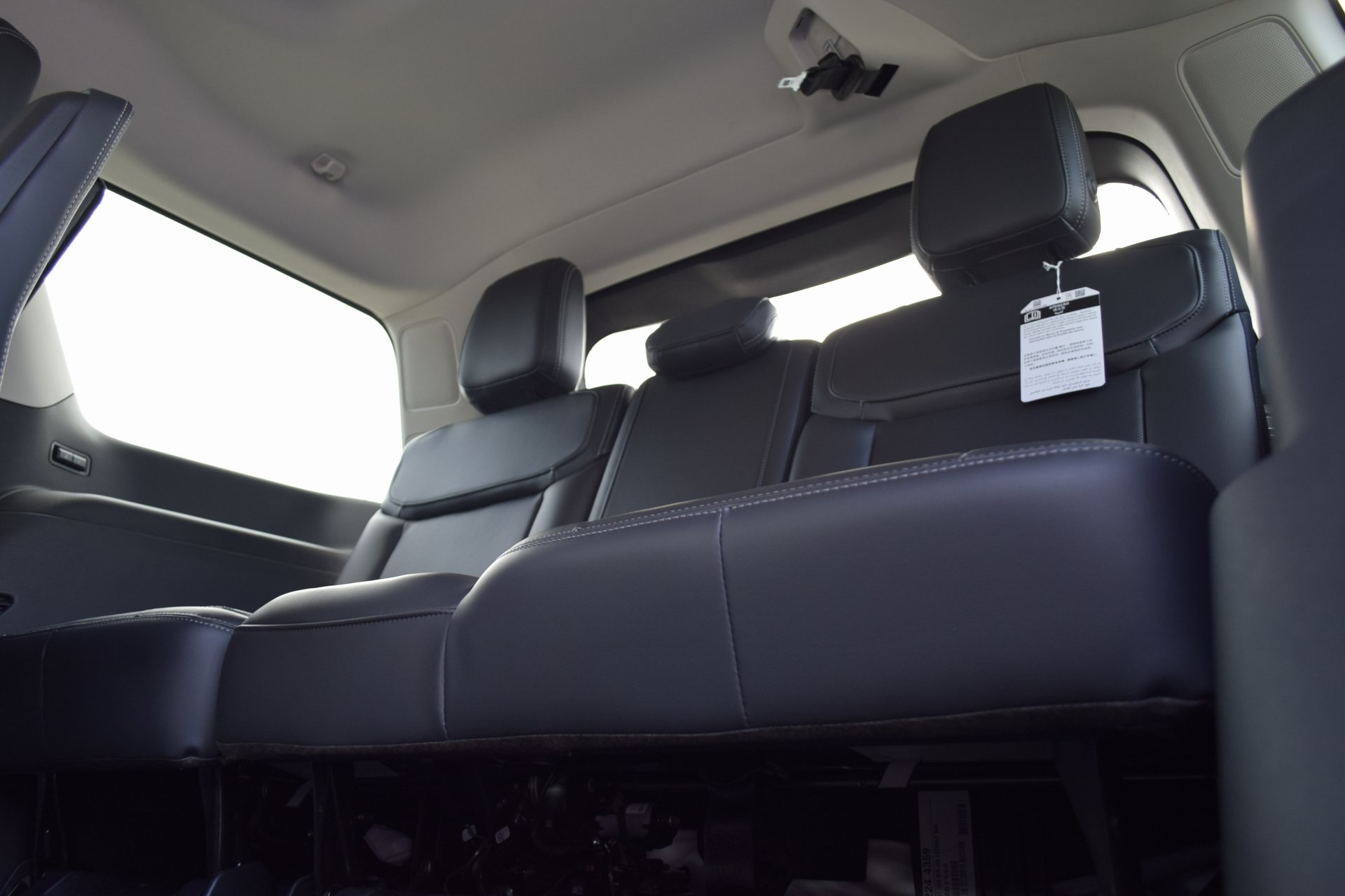 2025 Ford Expedition Platinum photo 17