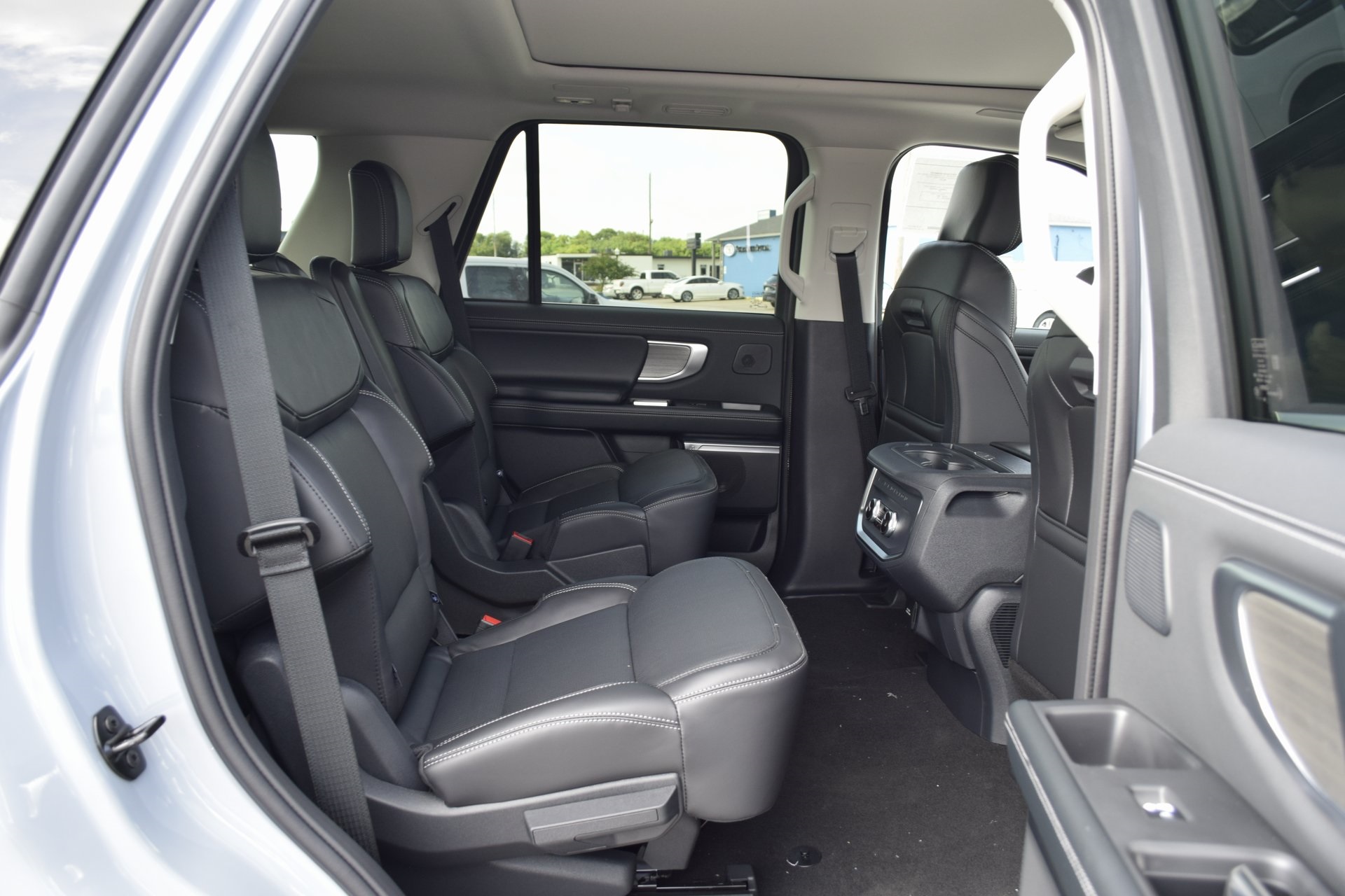 2025 Ford Expedition Platinum photo 20