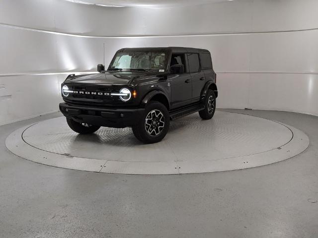 2025 Ford Bronco Outer Banks photo 5