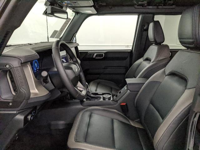 2025 Ford Bronco Outer Banks photo 21