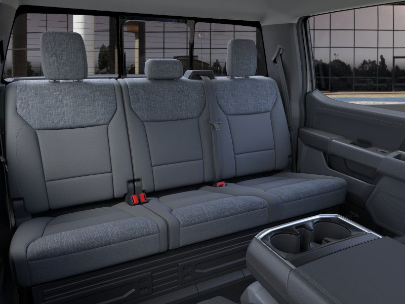 2025 Ford F-150 XLT photo 11