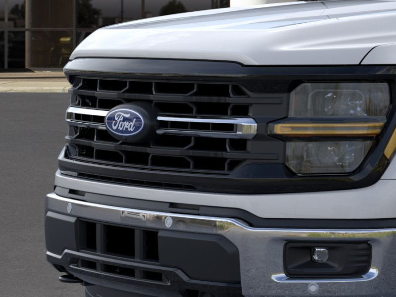 2025 Ford F-150 XLT photo 17