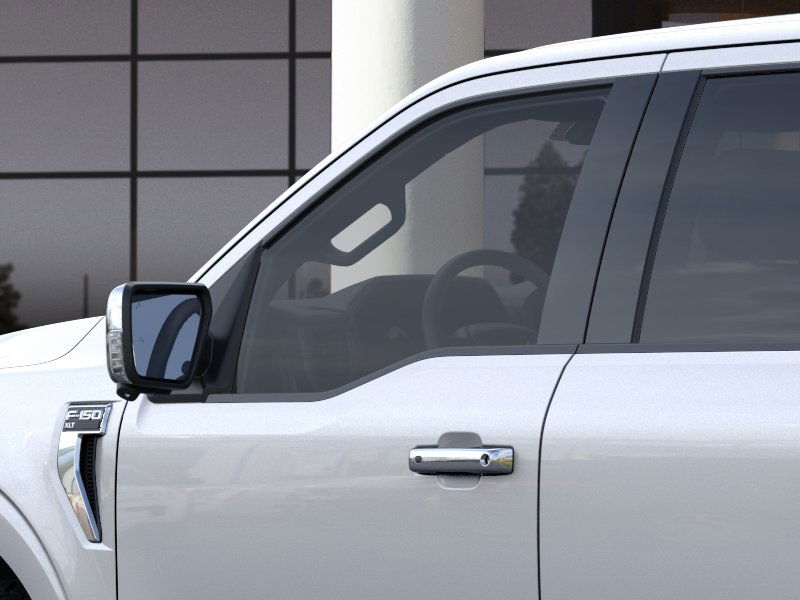 2025 Ford F-150 XLT photo 20
