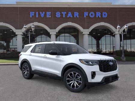 2025 Ford Explorer ST-Line