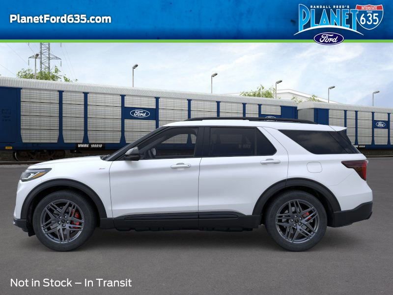 2025 Ford Explorer ST-Line photo 3