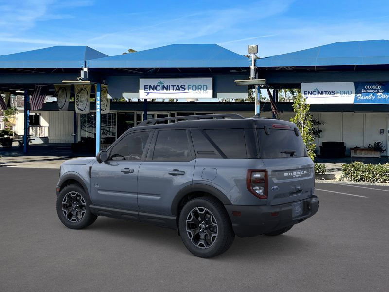 2025 Ford Bronco Sport Outer Banks photo 2