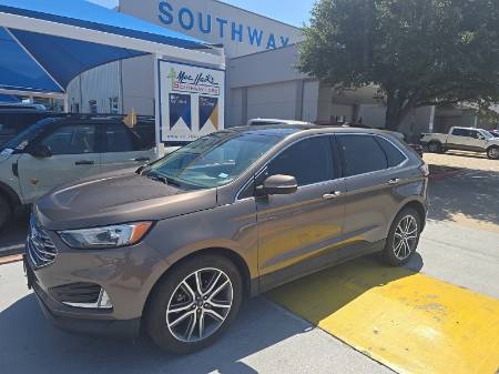 2019 Ford Edge Titanium