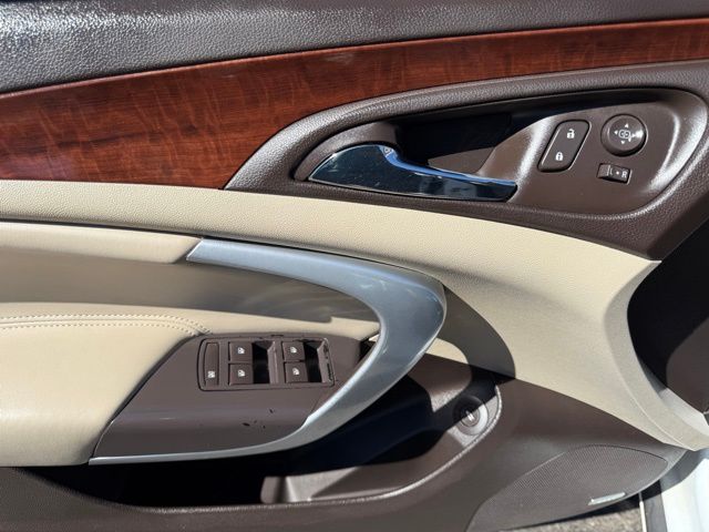 2017 Buick Regal Premium II photo 13
