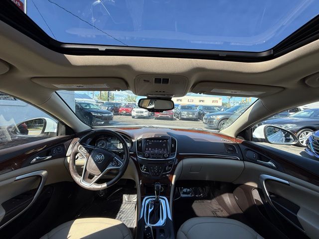 2017 Buick Regal Premium II photo 26