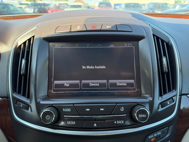 2017 Buick Regal Premium II photo 29