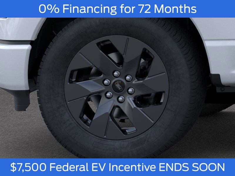 2025 Ford F-150 Lightning photo 15