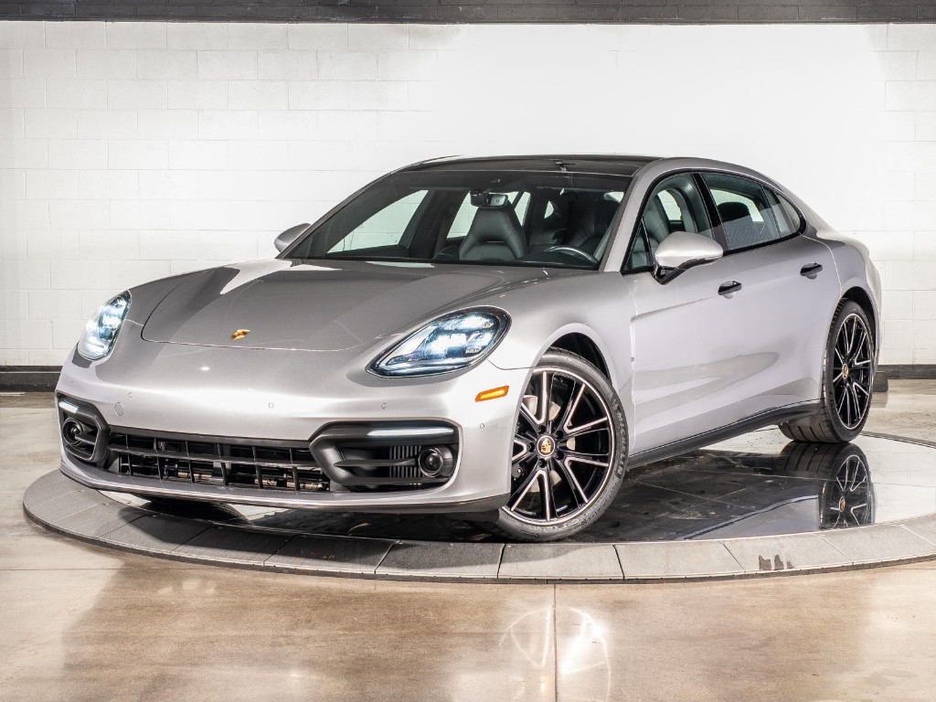 2022 Porsche Panamera 4 Executive