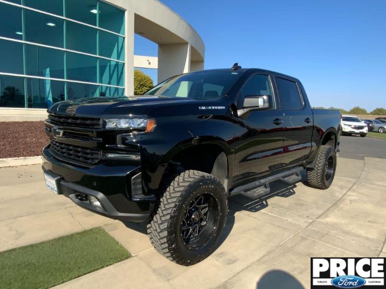 2019 Chevrolet Silverado RST