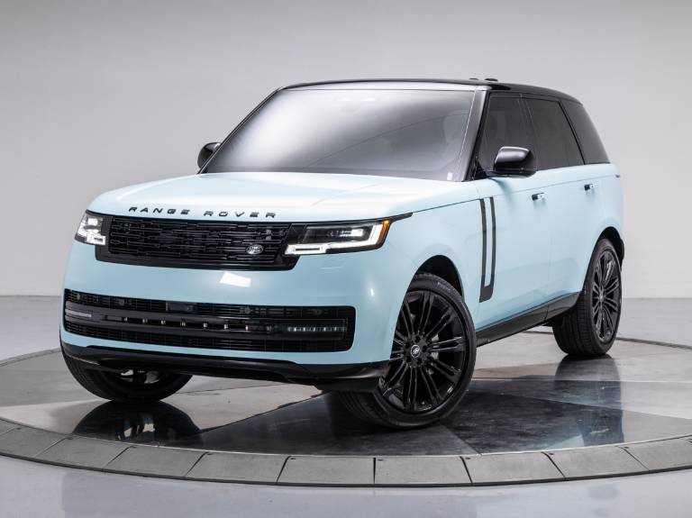 2025 Land Rover Range Rover P400 SE