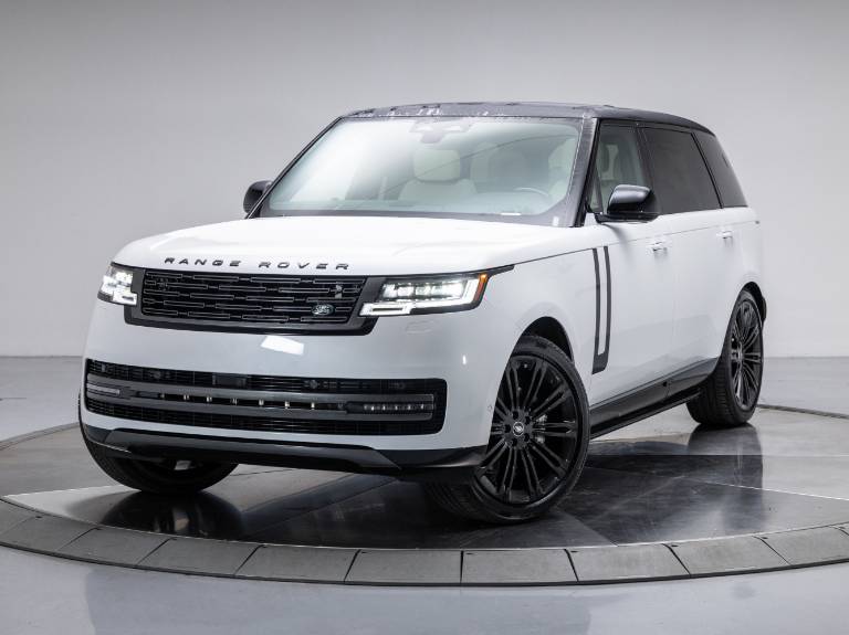 2025 Land Rover Range Rover P400 SE 7 Seat