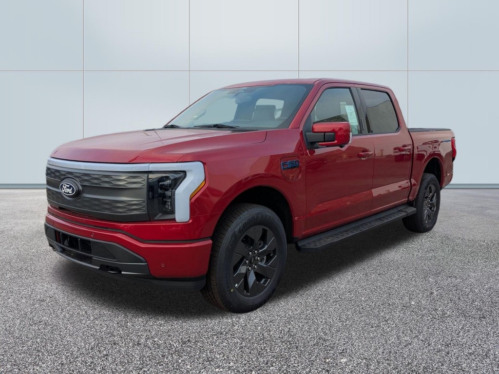2025 Ford F-150 Lightning LARIAT