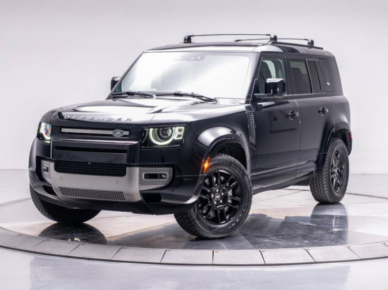 2024 Land Rover Defender 110 P400 X-Dynamic SE