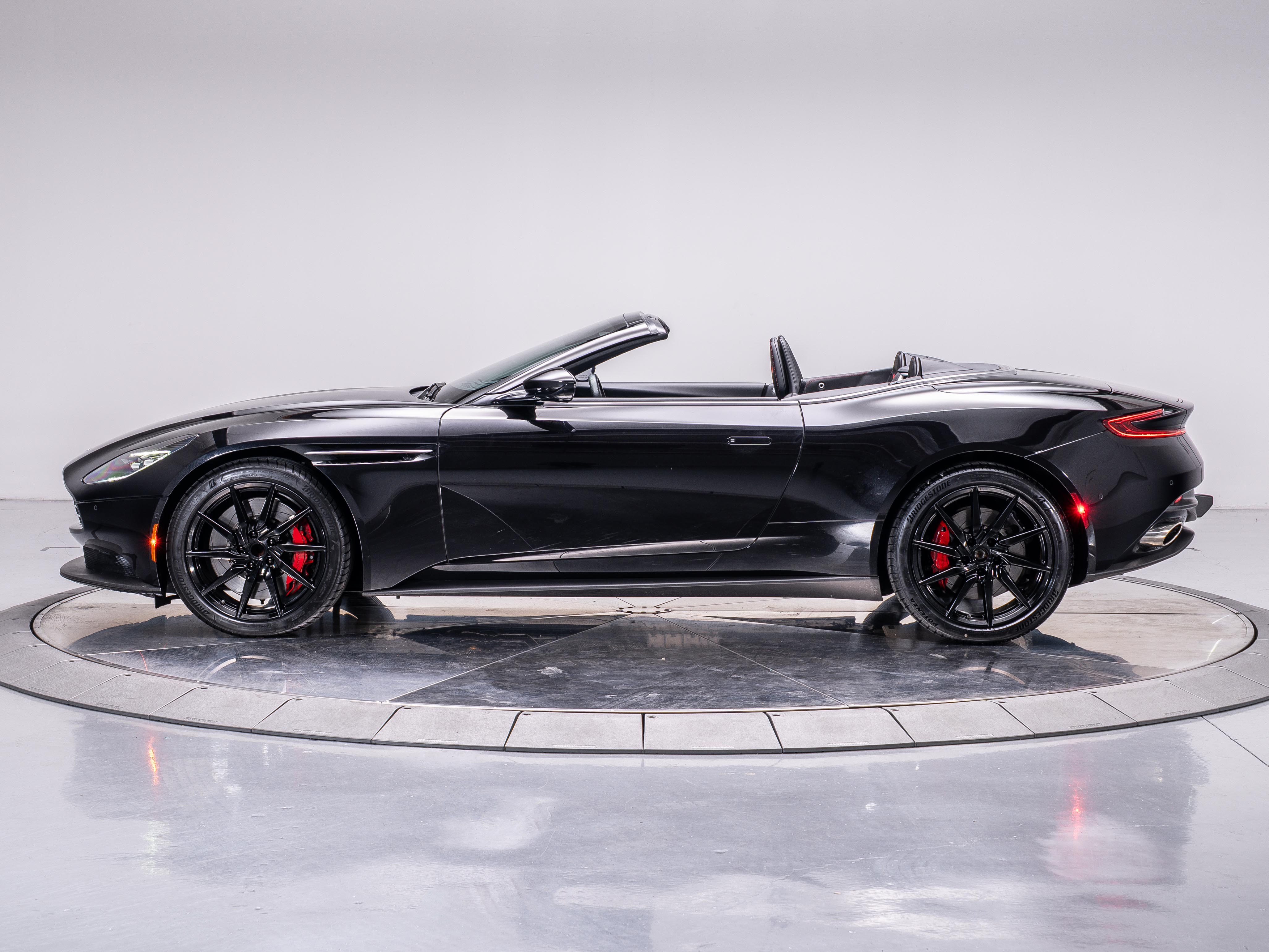 2020 Aston Martin DB11 AM5 photo 12