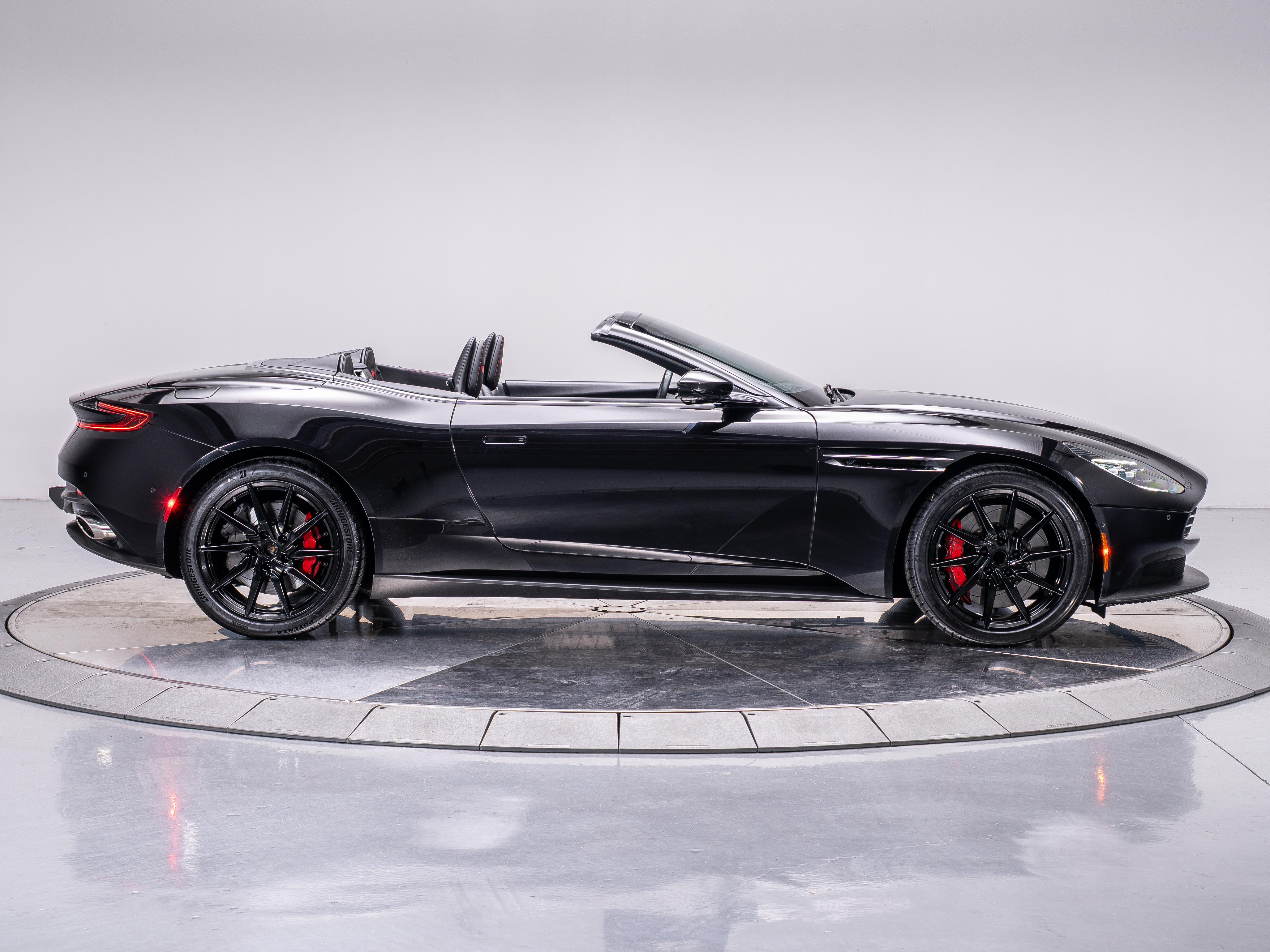 2020 Aston Martin DB11 AM5 photo 14