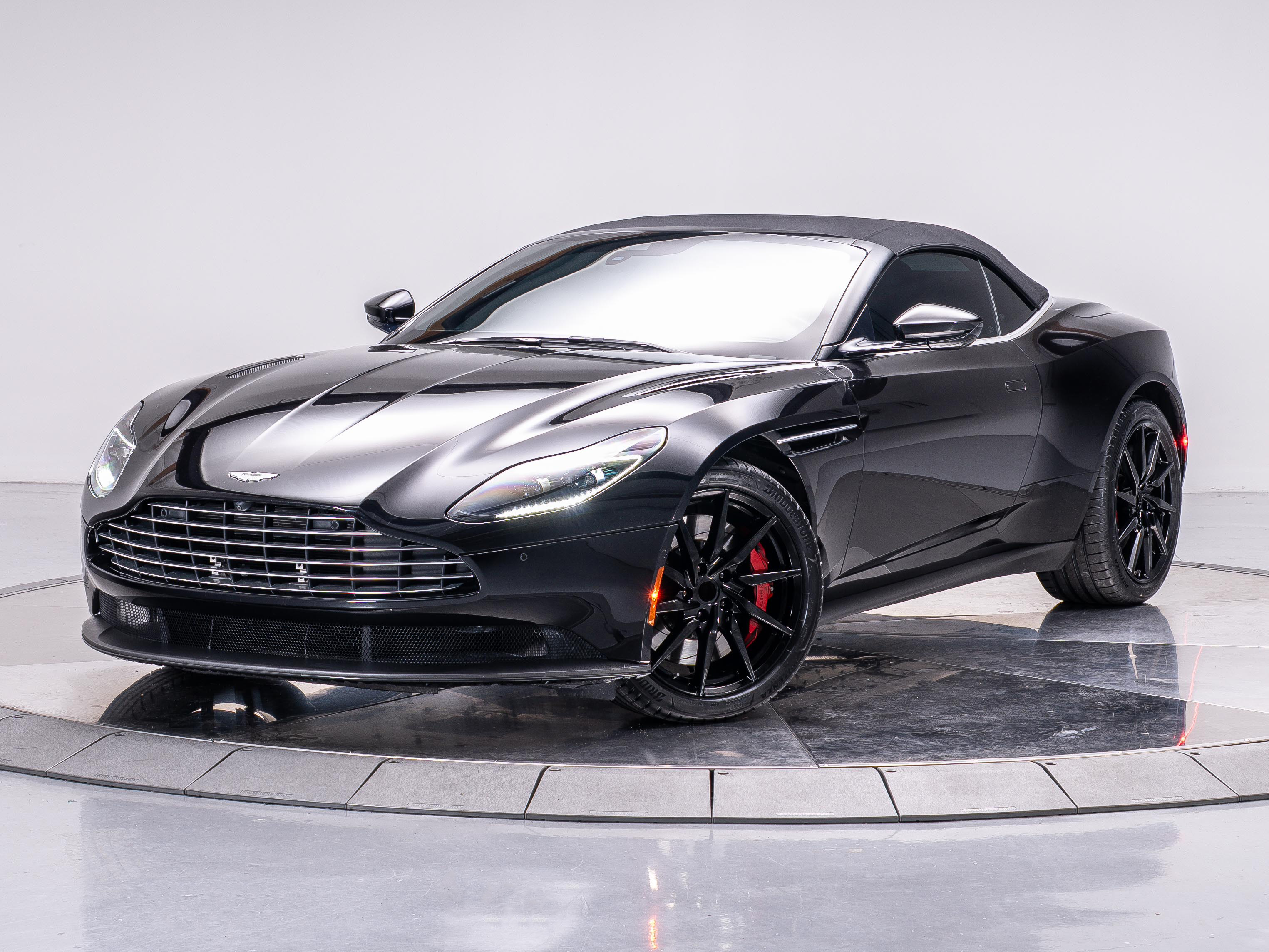 2020 Aston Martin DB11 AM5 photo 16