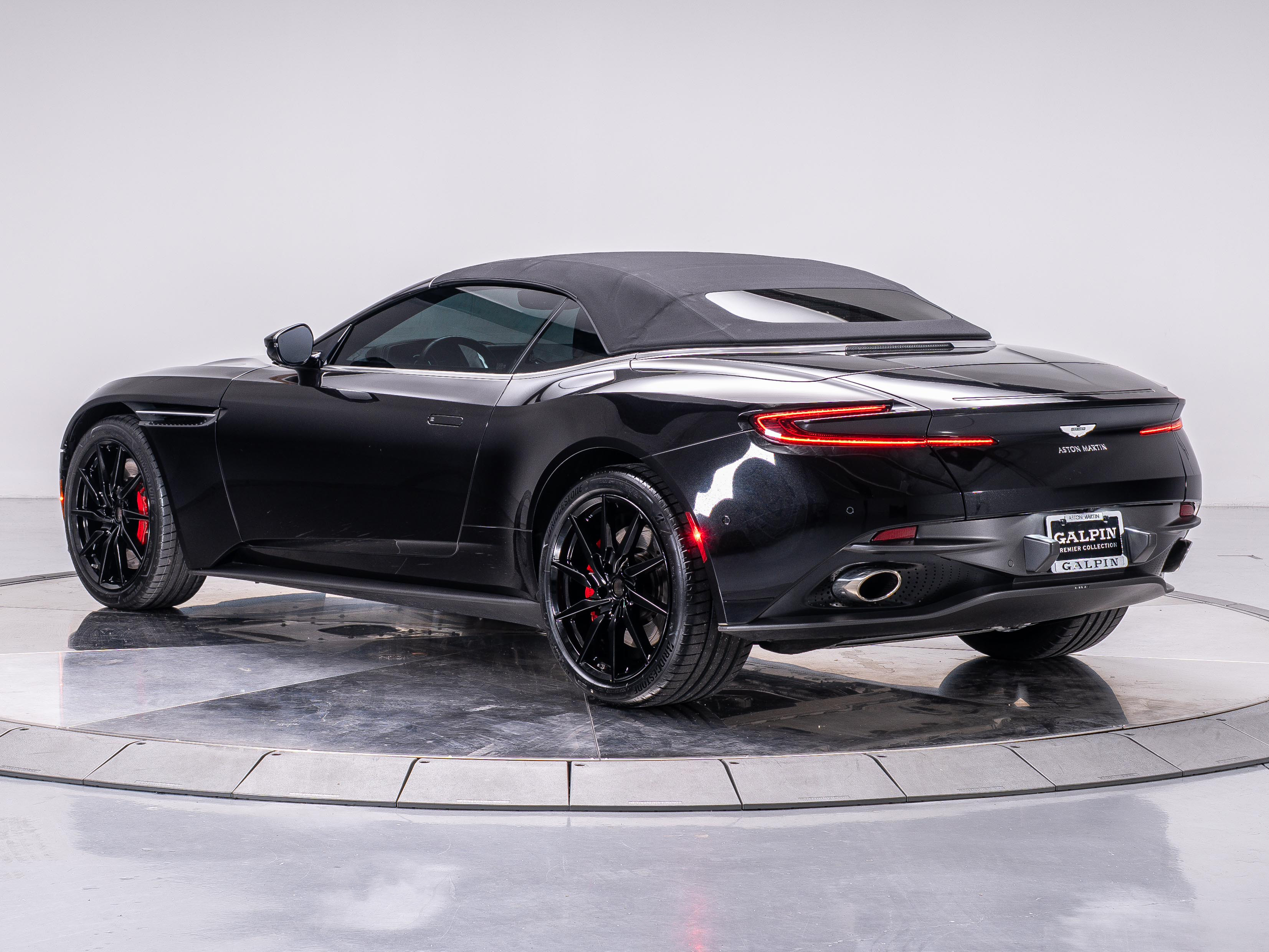 2020 Aston Martin DB11 AM5 photo 18
