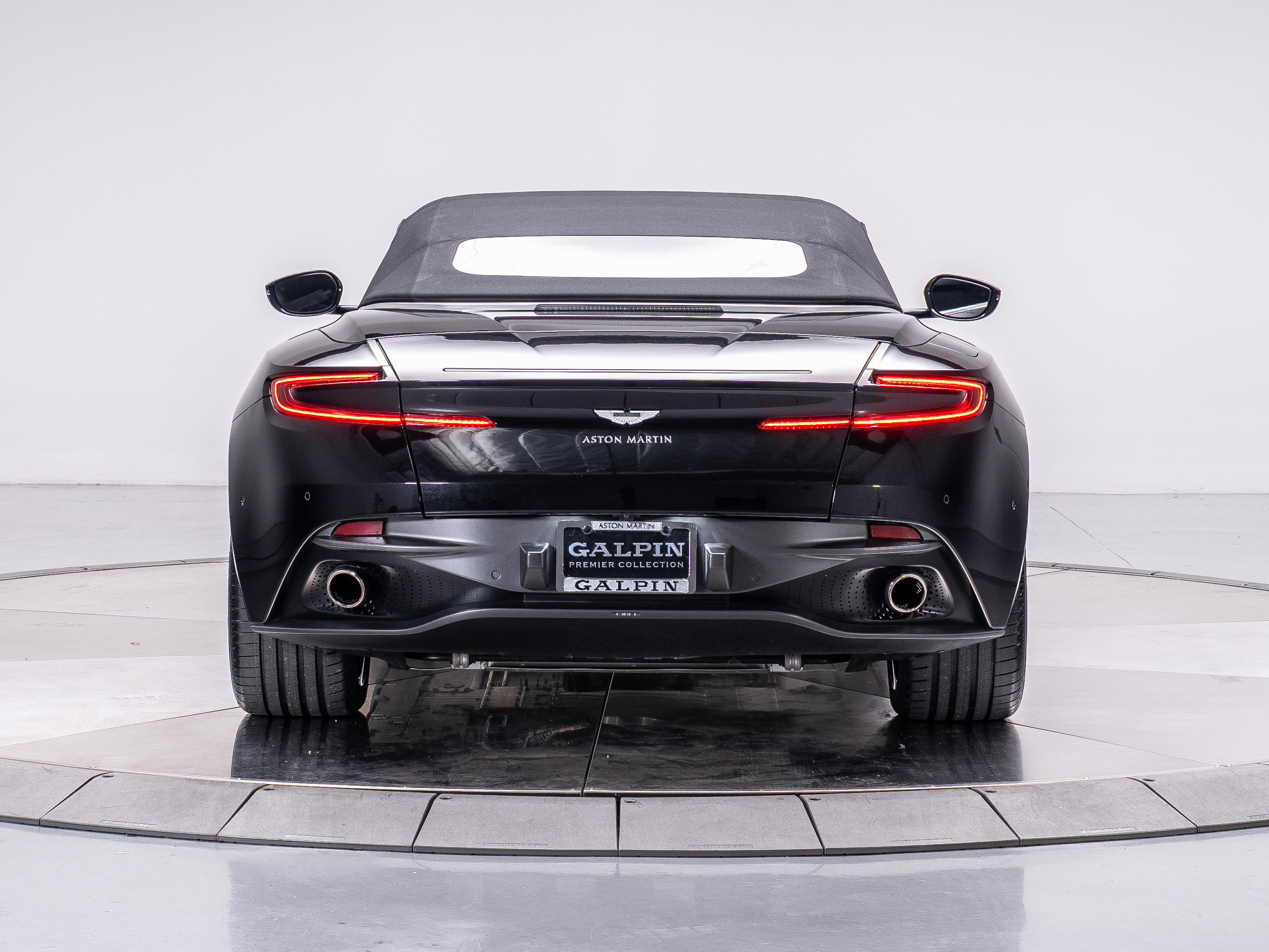 2020 Aston Martin DB11 AM5 photo 19