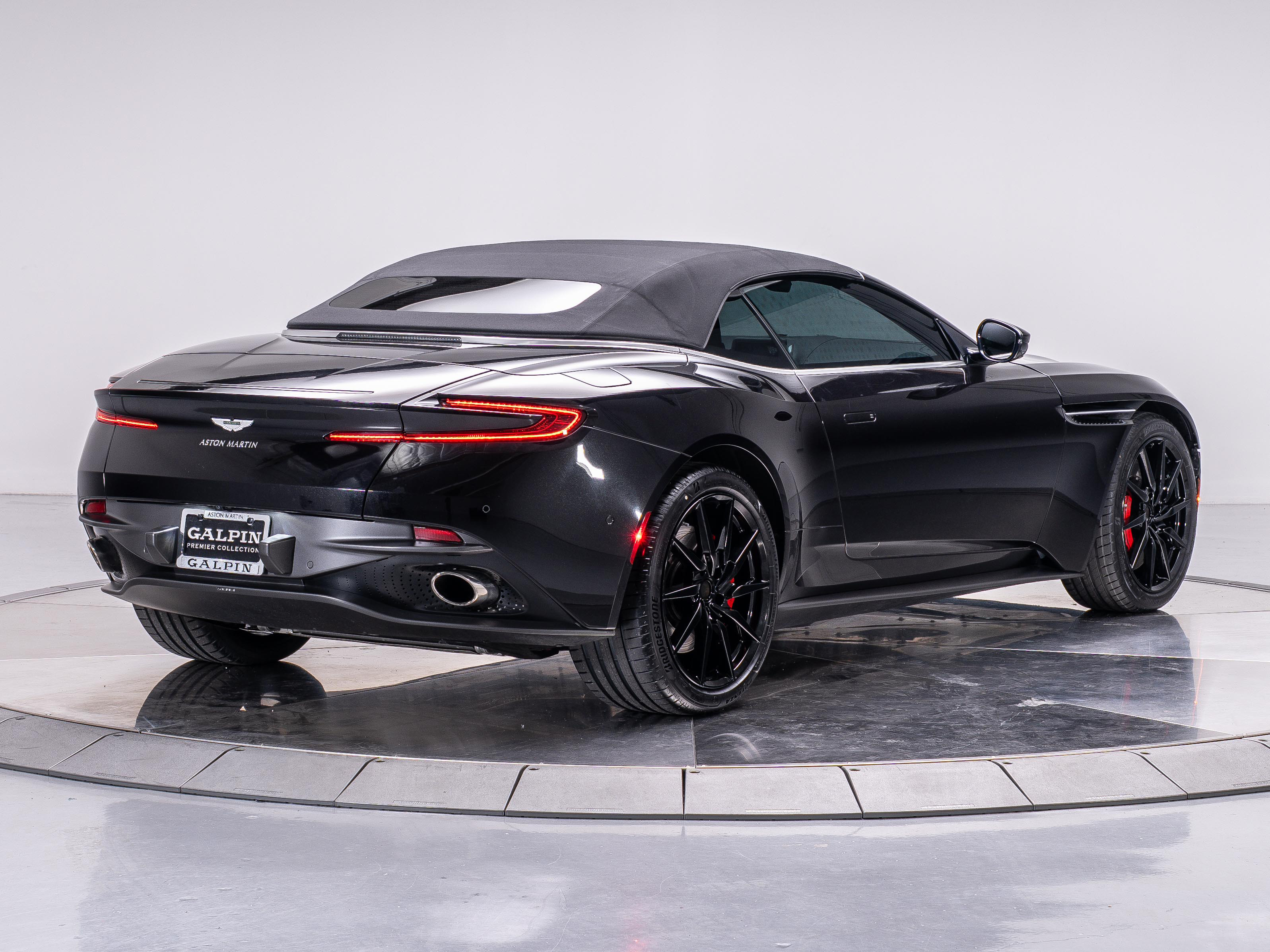 2020 Aston Martin DB11 AM5 photo 20