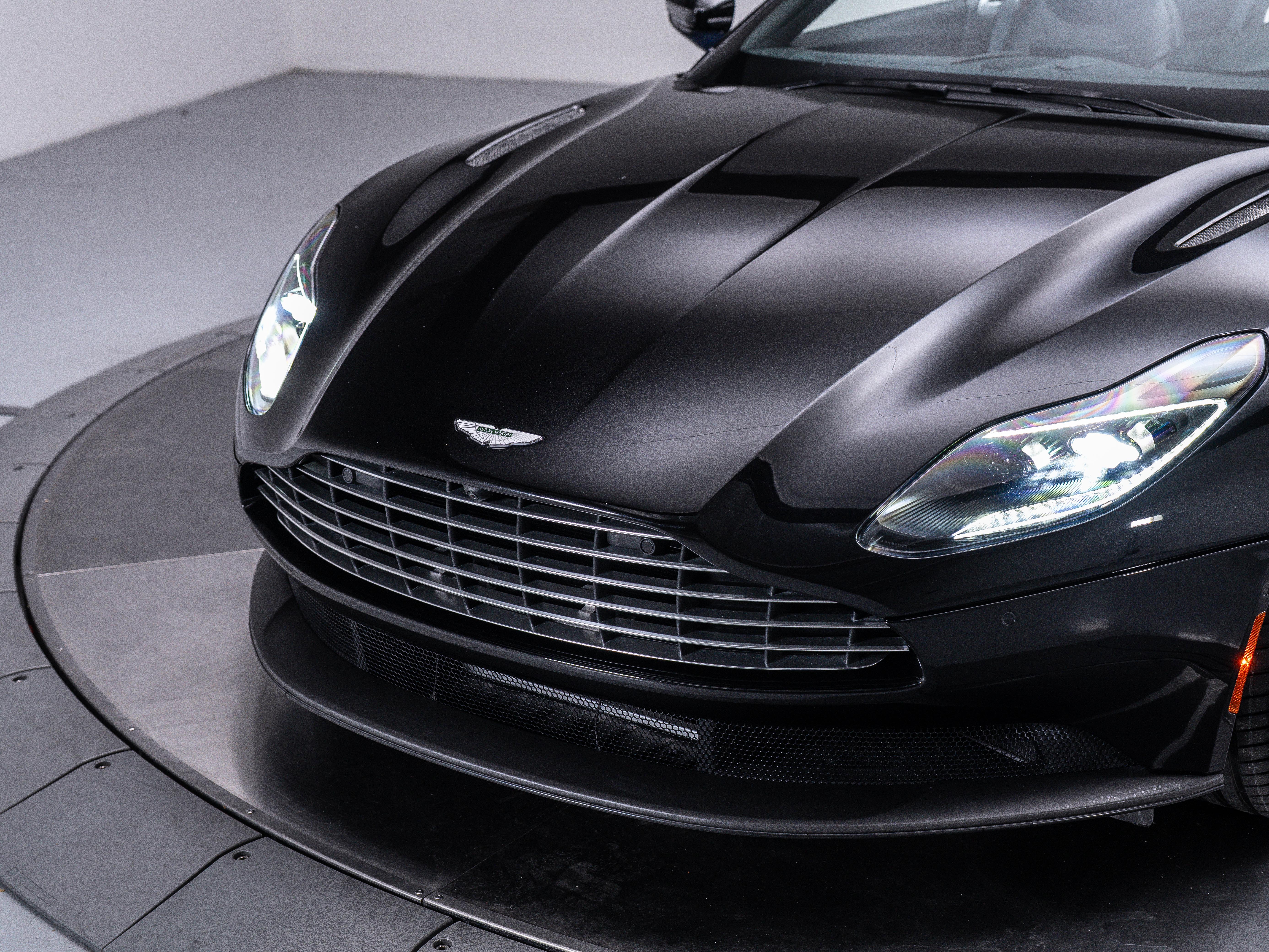 2020 Aston Martin DB11 AM5 photo 24