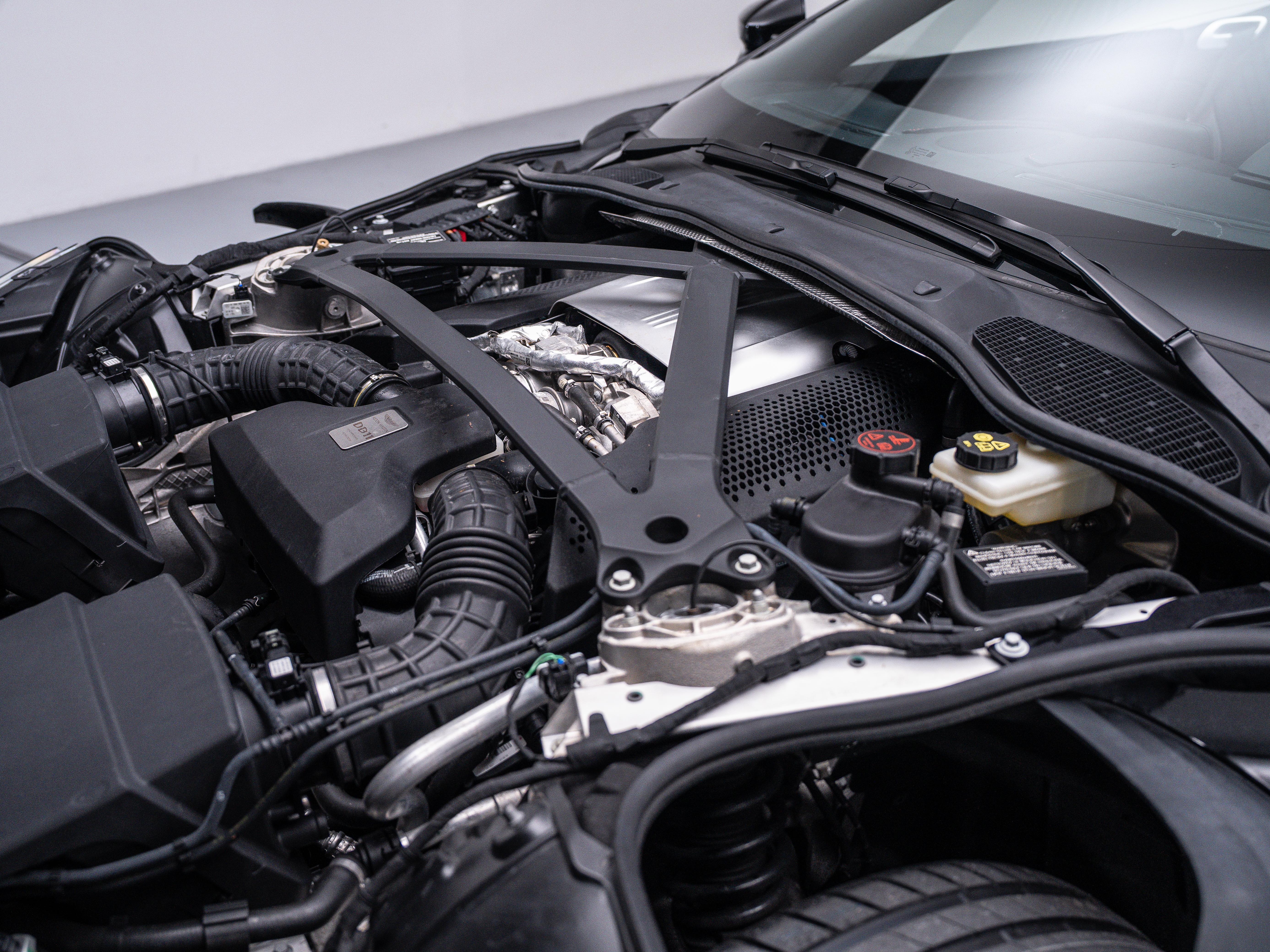2020 Aston Martin DB11 AM5 photo 25
