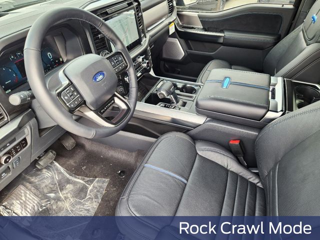 2025 Ford F-150 Platinum photo 9