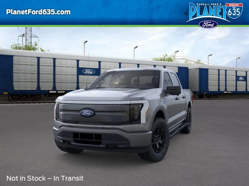 2025 Ford F-150 XLT photo 2