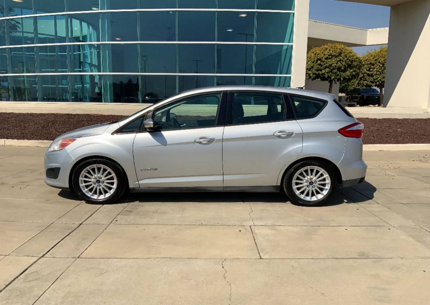 Used 2015 Ford C-Max SE with VIN 1FADP5AU4FL124782 for sale in Turlock, CA