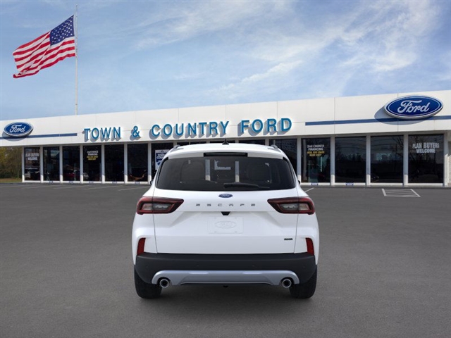 2025 Ford Escape Plug-In Hybrid photo 4